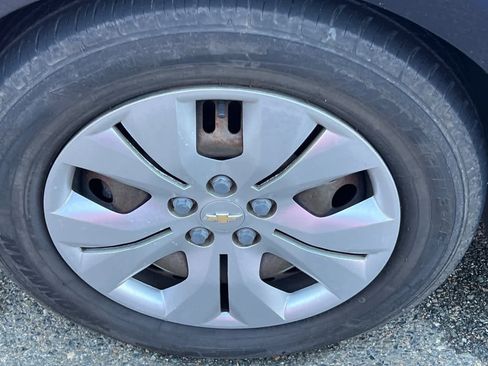 Used 2016 Chevrolet Cruze LS image 22