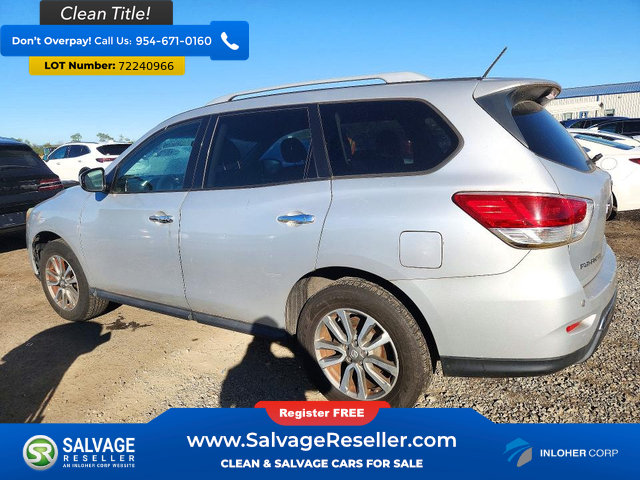 Used 2013 Nissan Pathfinder SV AWD/4WD image 3