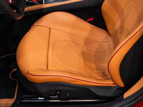 Certified 2023 Ferrari Portofino M image 23