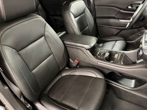 Used 2023 GMC Acadia SLT w/ Elevation Edition AWD/4WD image 51