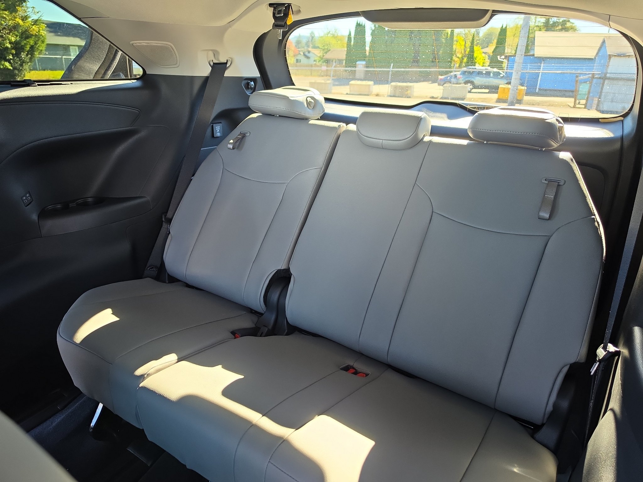 New 2026 Toyota Sienna XLE AWD/4WD image 19
