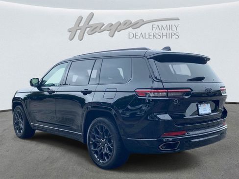 Used 2024 Jeep Grand Cherokee L Summit AWD/4WD image 9
