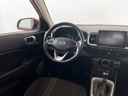 Used 2022 Hyundai Venue SEL w/ Cargo Package image 27