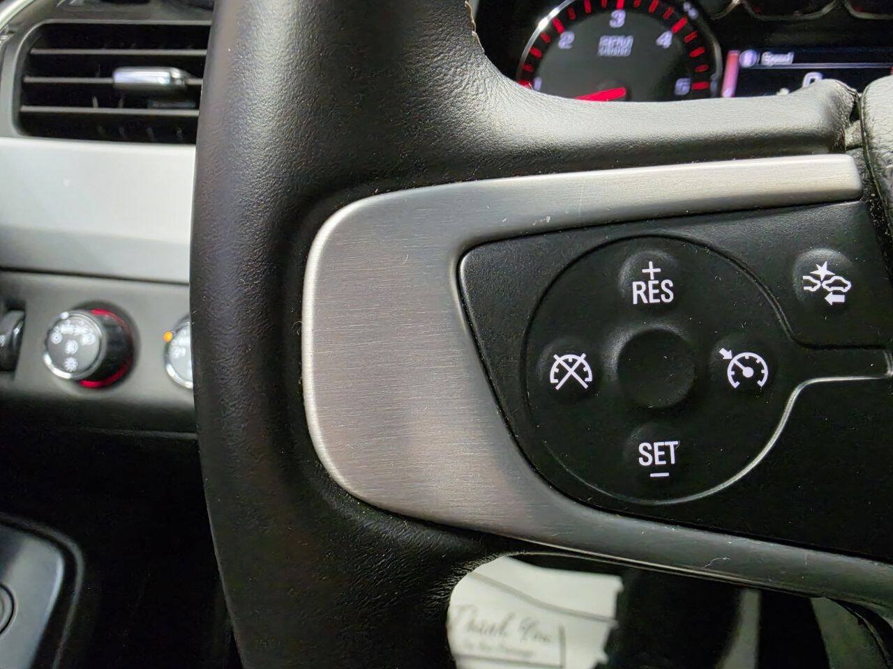 Used 2015 GMC Yukon SLE w/ Convenience Package AWD/4WD image 22