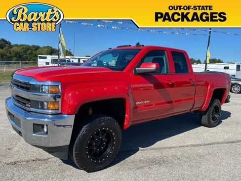 Used 2015 Chevrolet Silverado 2500 LT w/ LT Convenience Package image 3