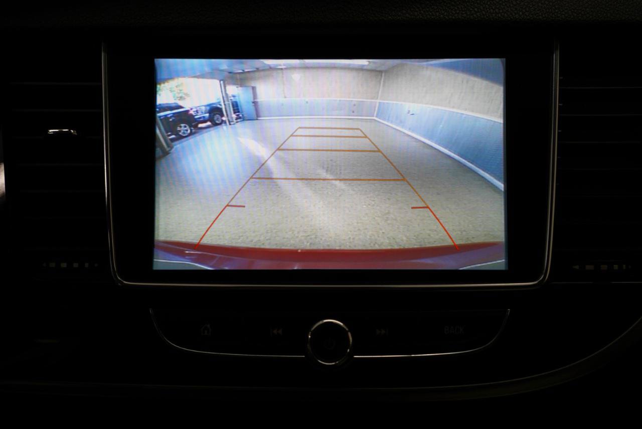 Used 2018 Buick Encore Preferred FWD image 18