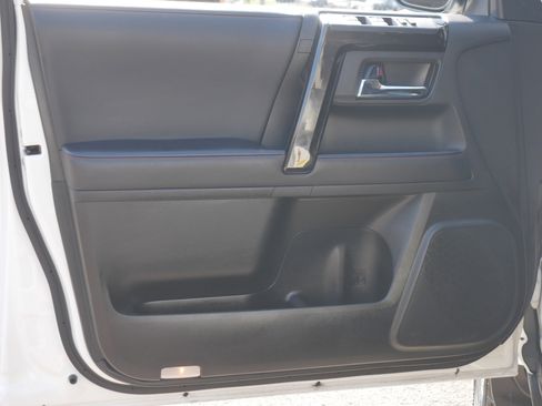 Used 2023 Toyota 4Runner TRD Off-Road Premium w/ Moonroof Package image 38