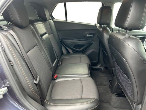 Used 2018 Chevrolet Trax LT w/ LT Convenience Package image 44