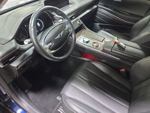 Used 2024 Genesis GV80 2.5T AWD/4WD image 16