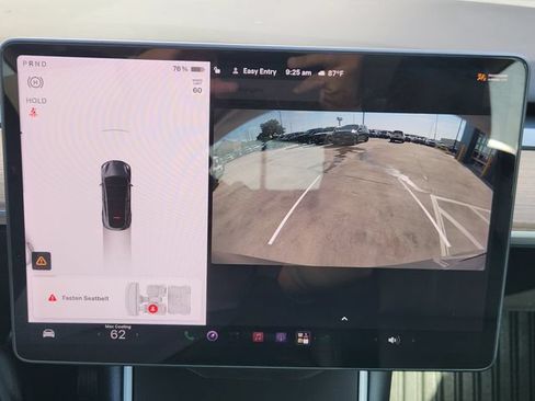 Used 2021 Tesla Model Y Long Range AWD/4WD image 18