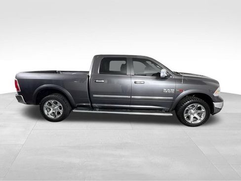 Used 2016 RAM 1500 Laramie w/ Convenience Group AWD/4WD image 20