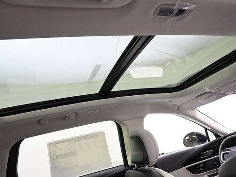 New 2026 Lincoln Nautilus Reserve image 17