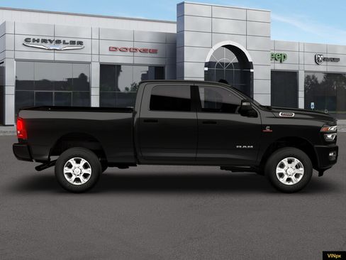 New 2026 RAM 2500 Big Horn AWD/4WD image 9