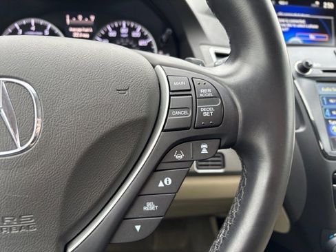 Used 2017 Acura RDX AWD w/ Advance Package image 15