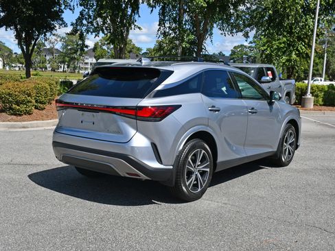 Used 2023 Lexus RX 350 Premium w/ Cold Area Package FWD image 4