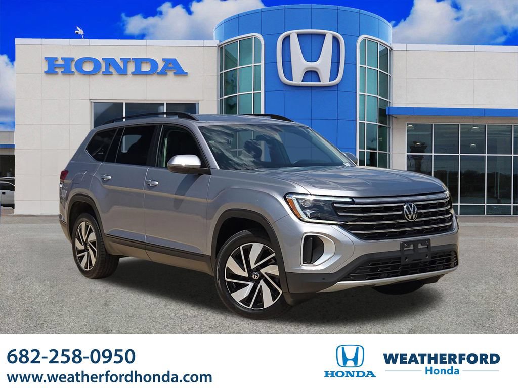 Used 2025 Volkswagen Atlas SE FWD image 1