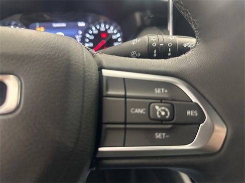 New 2026 Jeep Compass Latitude image 22