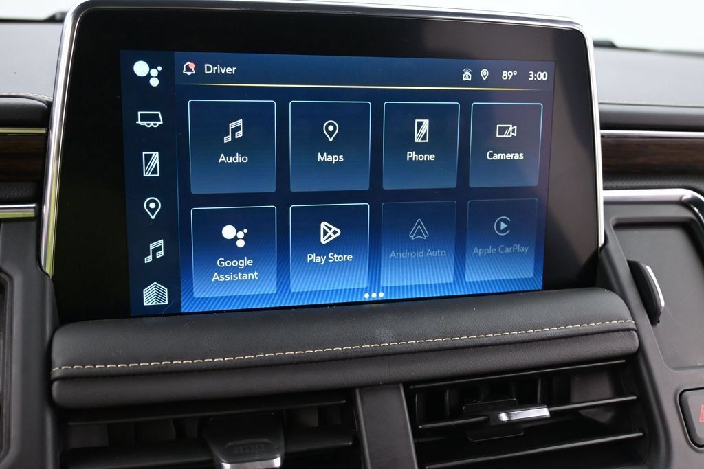 Used 2023 Chevrolet Tahoe Premier w/ Advanced Technology Package AWD/4WD image 13