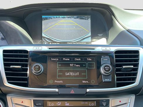 Used 2015 Honda Accord EX-L image 23