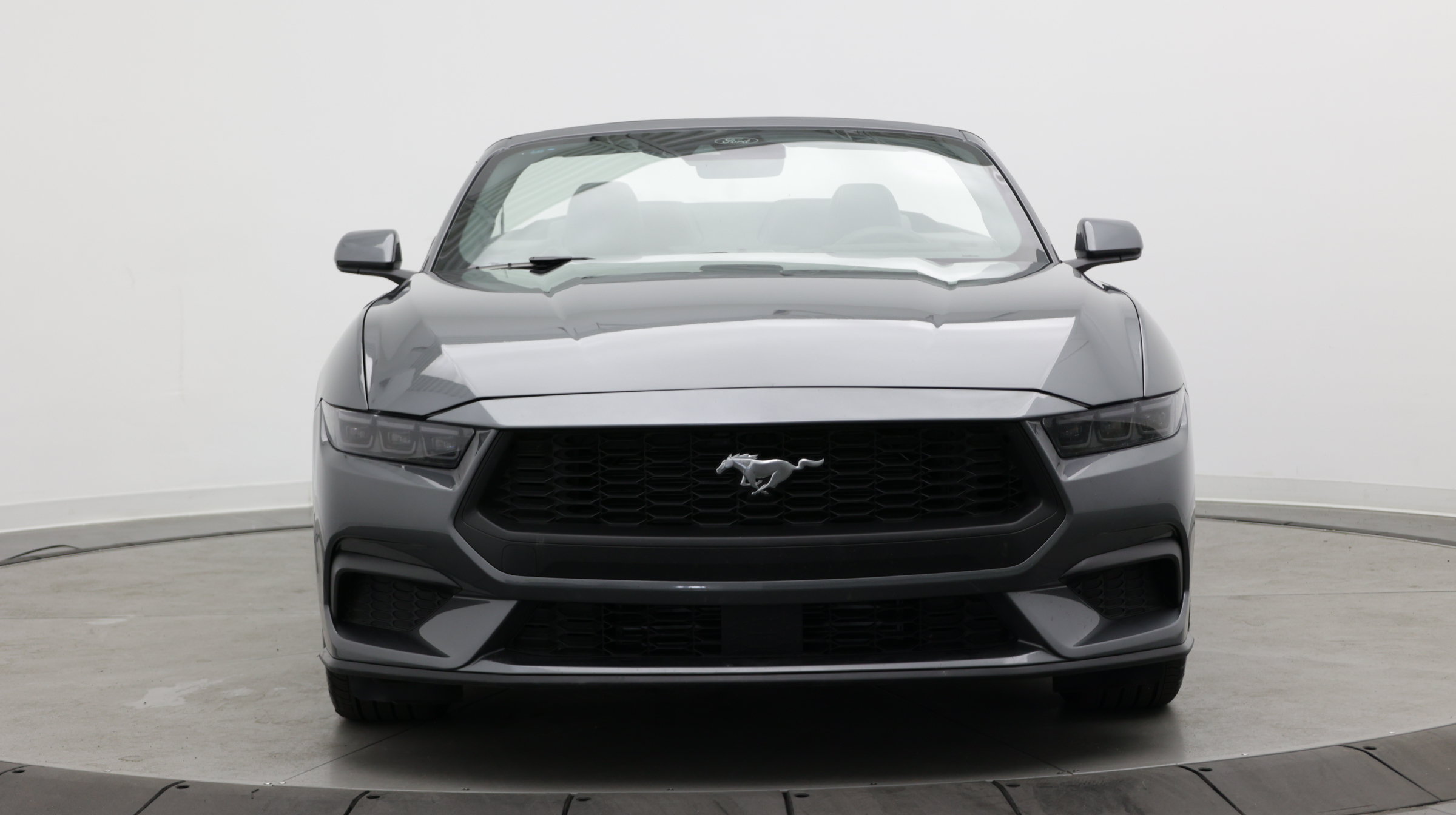 Used 2026 Ford Mustang Premium RWD image 2