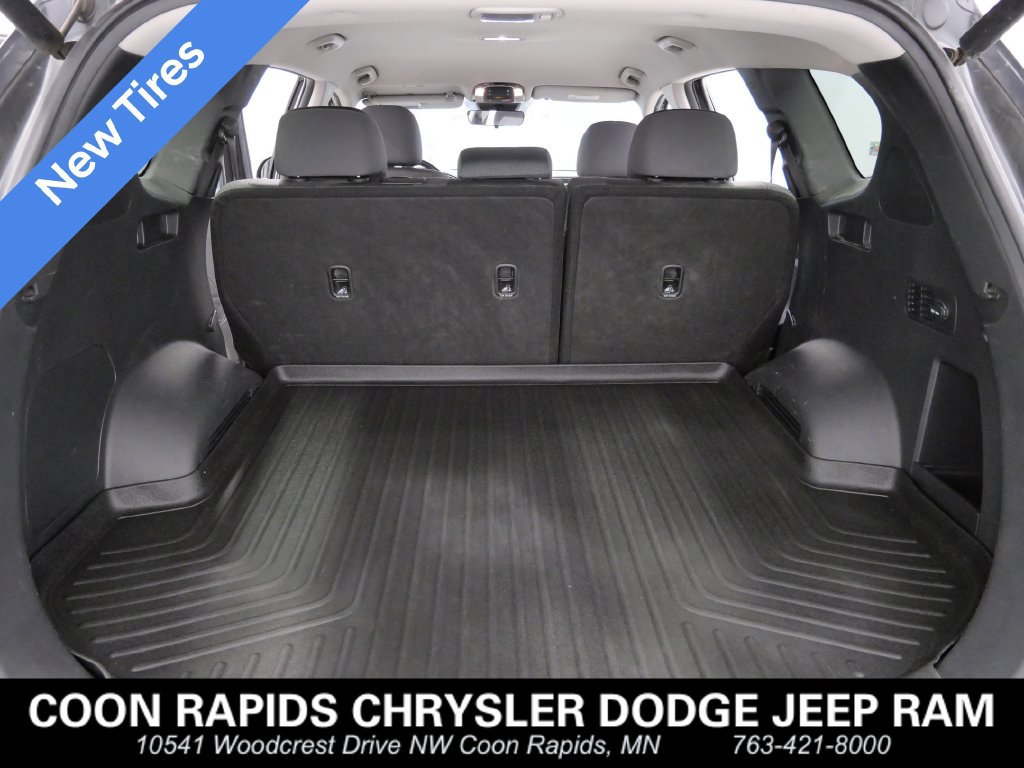 Used 2023 Hyundai Santa Fe SEL w/ Cargo Package AWD/4WD image 14