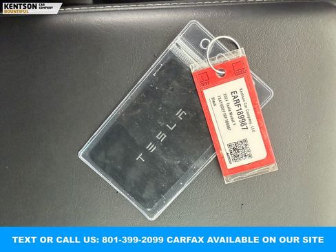 Used 2024 Tesla Model Y Performance image 39