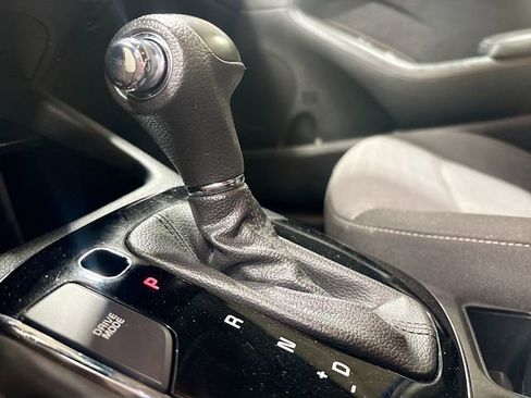 Used 2018 Kia Forte S FWD image 18