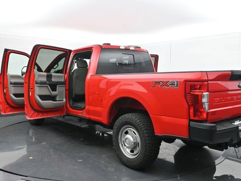 Used 2020 Ford F350 XL w/ Power Equipment Group image 43