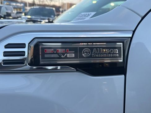 New 2026 GMC Sierra 2500 Denali w/ Denali Reserve Package image 6