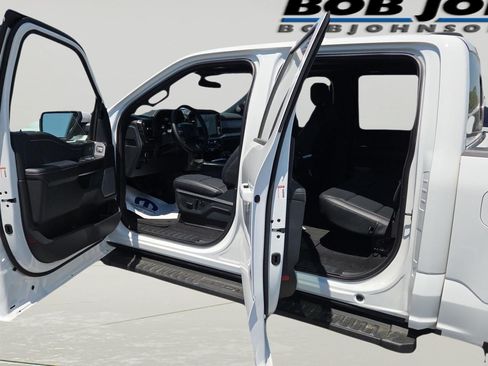Used 2025 Ford F150 Lariat AWD/4WD image 16