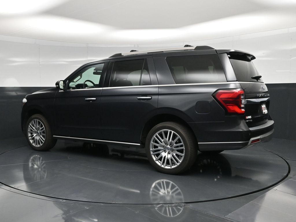 Used 2024 Ford Expedition Limited AWD/4WD image 10