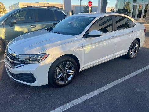 Used 2022 Volkswagen Jetta SE FWD image 30