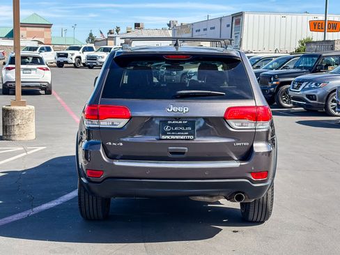 Used 2019 Jeep Grand Cherokee Limited AWD/4WD image 3