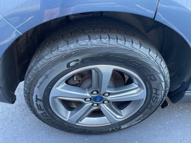 Used 2019 Ford Edge SEL w/ Equipment Group 201A AWD/4WD image 17