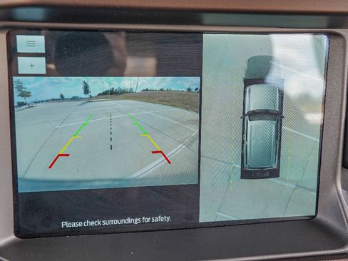 Used 2022 Ford Bronco Outer Banks image 17