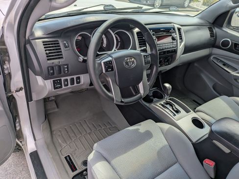 Used 2012 Toyota Tacoma 4x4 Double Cab w/ TRD Sport Pkg image 16
