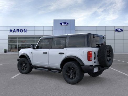 New 2025 Ford Bronco Big Bend w/ Black Diamond Package image 4