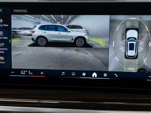 Used 2026 BMW X5 xDrive40i w/ Premium Package AWD/4WD image 22