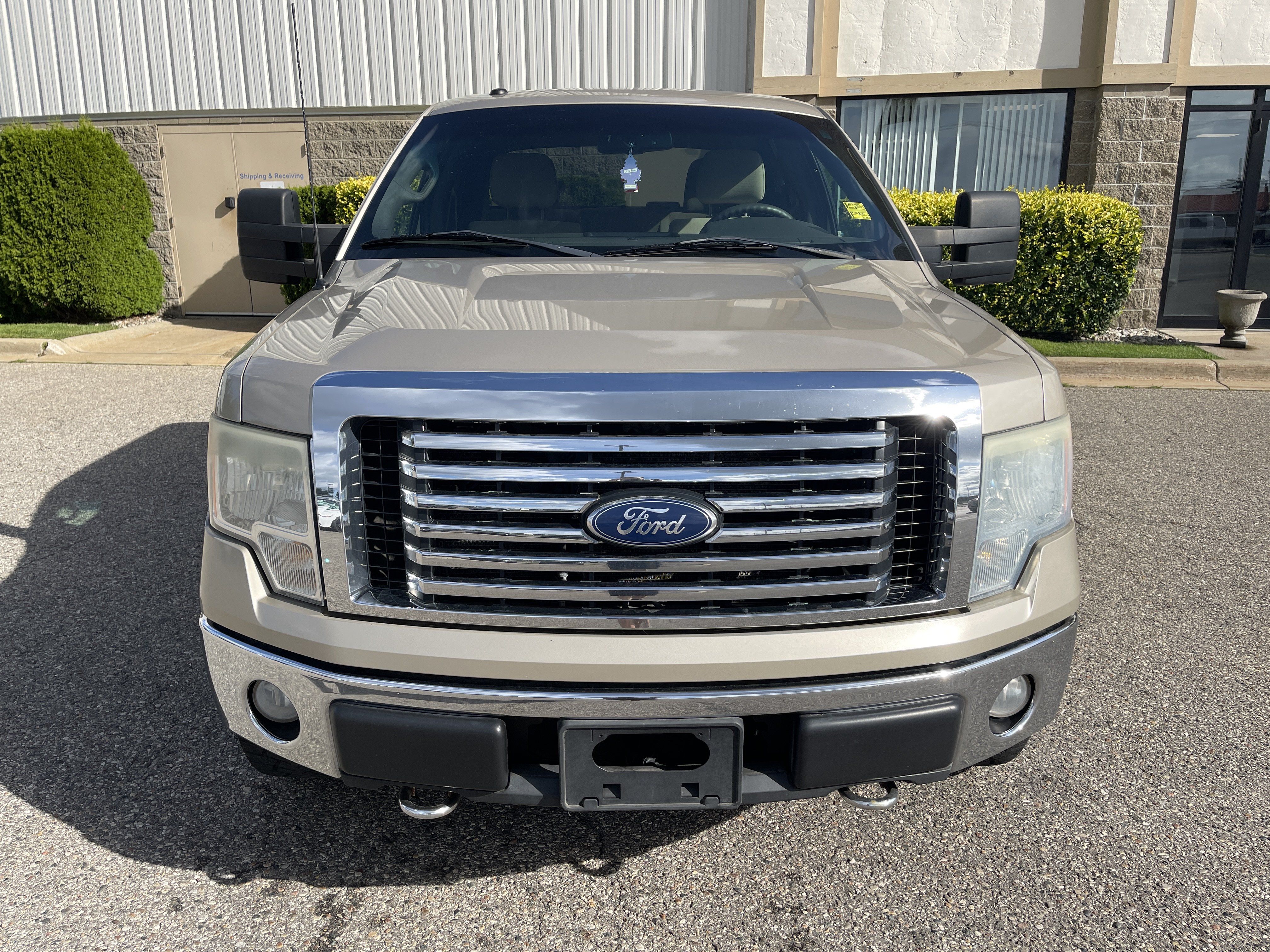 Used 2010 Ford F150 XLT AWD/4WD image 10