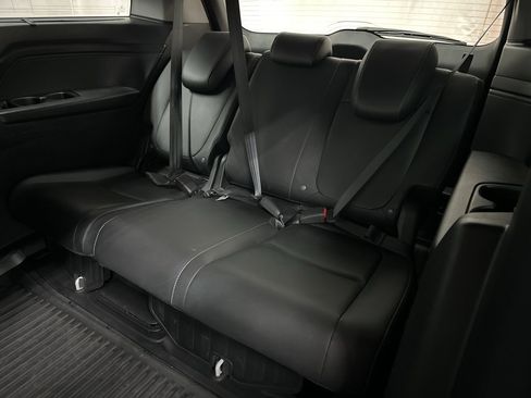 Used 2023 Honda Odyssey Touring image 23