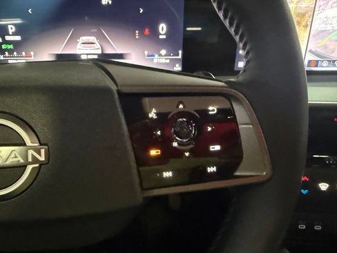 Certified 2026 Nissan Murano SL AWD/4WD image 17