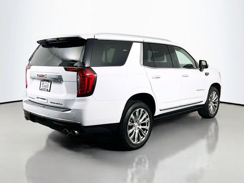 Used 2023 GMC Yukon Denali AWD/4WD image 5