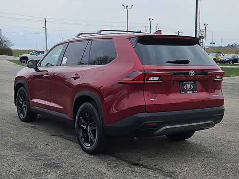 New 2026 Toyota Grand Highlander Platinum AWD/4WD image 11