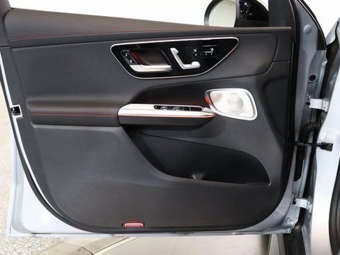 Used 2025 Mercedes-Benz GLC 43 AMG 4MATIC w/ Driver Assistance Package image 19