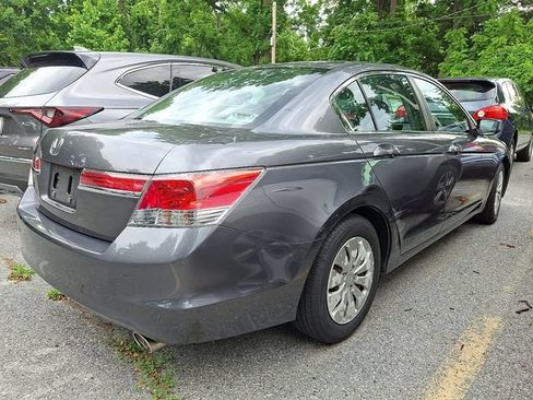 Used 2011 Honda Accord LX image 4