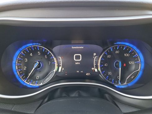 New 2026 Chrysler Pacifica Select image 19