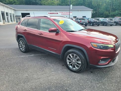 Used 2020 Jeep Cherokee Latitude Plus w/ Cold Weather Group AWD/4WD image 8