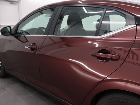 Used 2024 Nissan Sentra SV FWD image 30