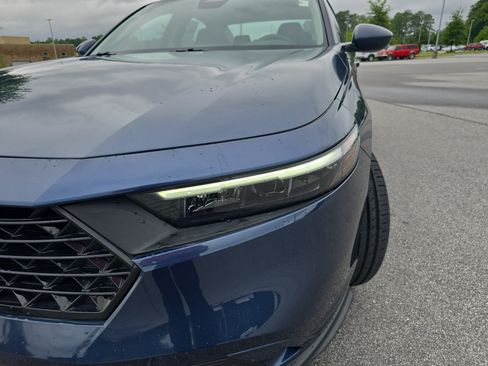 Used 2024 Honda Accord EX image 31