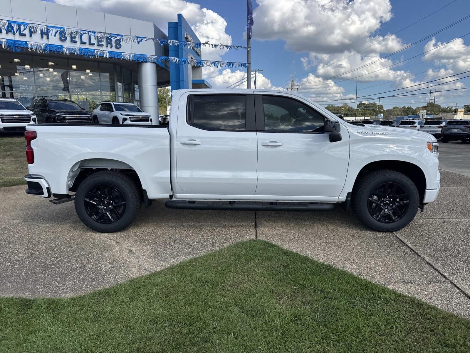 New 2026 Chevrolet Silverado 1500 RST w/ RST Select Package RWD image 6